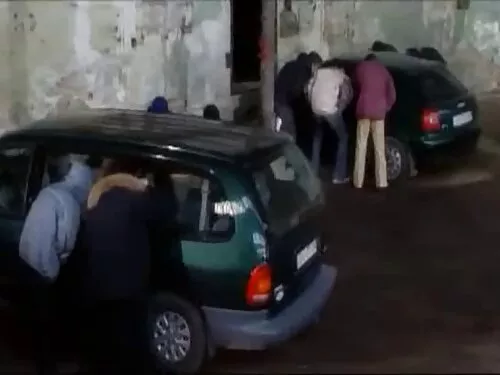 اصنع فيديو مترجم عرب ...