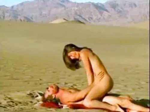 قبلة المشهد مع رومي  ...