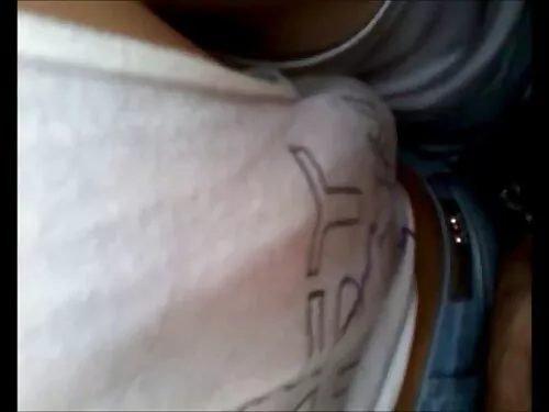 يوجد فيديو A سكس بنت ...