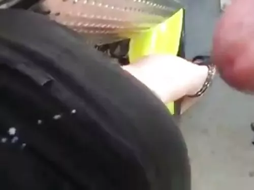 طويلة الساقين الانفج ...