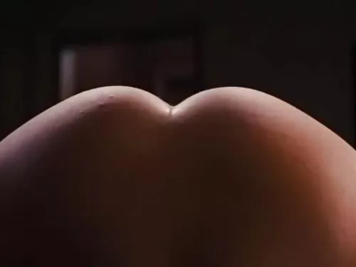 فيلم يقف اللسان مع ف ...