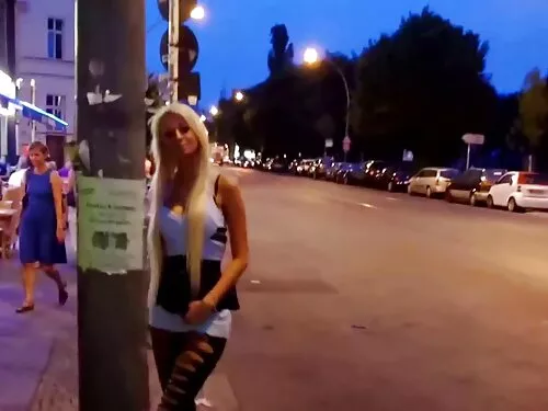 مشهد سكس اجنبي مترجم ...